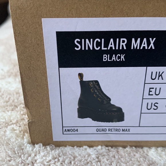 Dr Martens Sinclair max zip front boots. Iconic - Picture 8 of 9